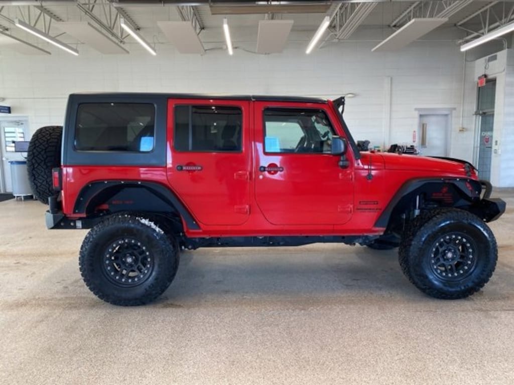 Used 2015 Jeep Wrangler Unlimited Sport 4x4 SUV