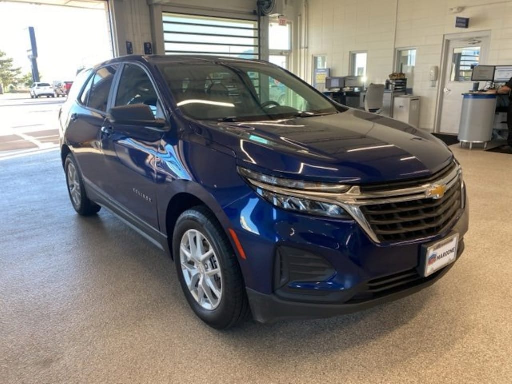 Used 2023 Chevrolet Equinox LS w/1FL SUV