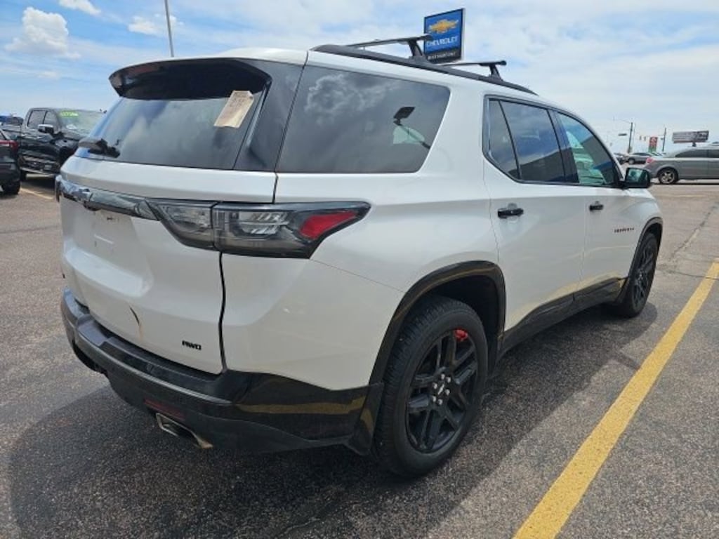 Used 2020 Chevrolet Traverse Premier SUV