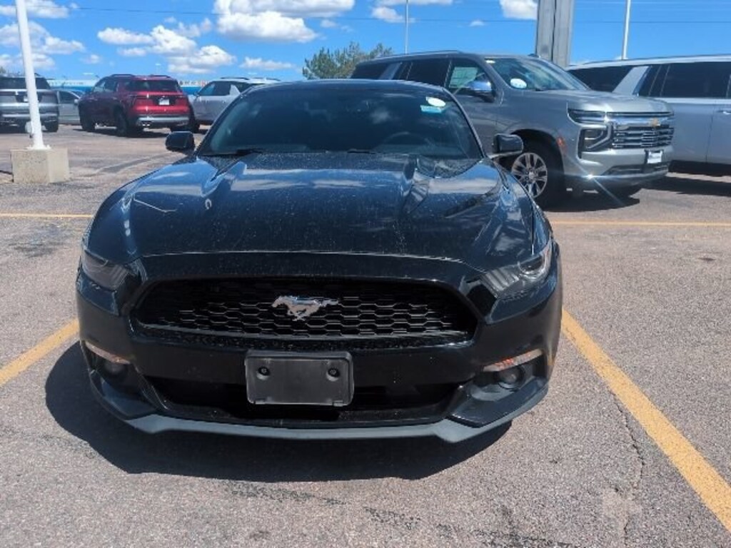 Used 2016 Ford Mustang V6 Coupe