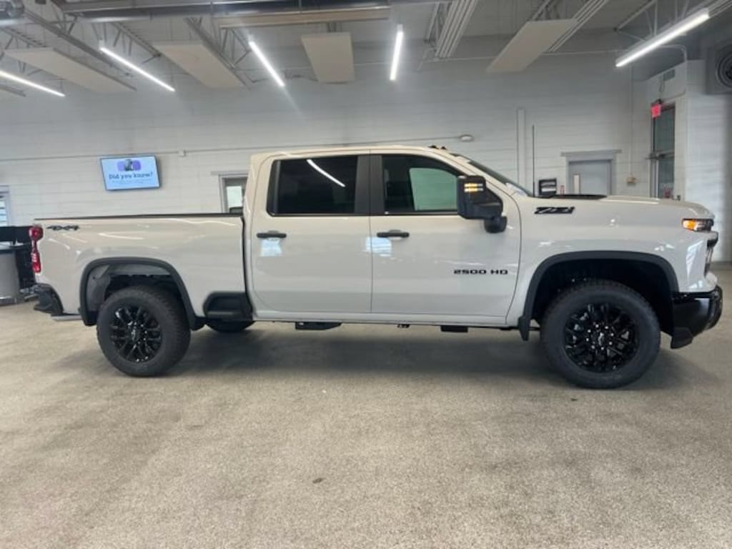 New 2026 Chevrolet Silverado 2500 HD Custom Truck