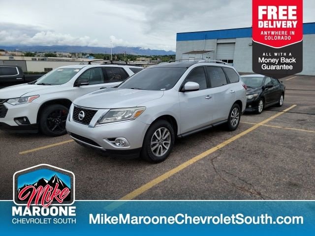 2013 Nissan Pathfinder SL 2WD's photo