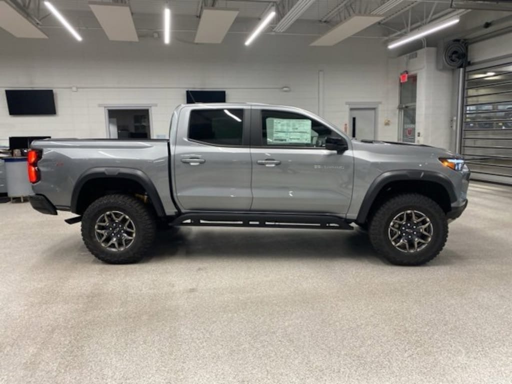 New 2026 Chevrolet Colorado ZR2 Truck