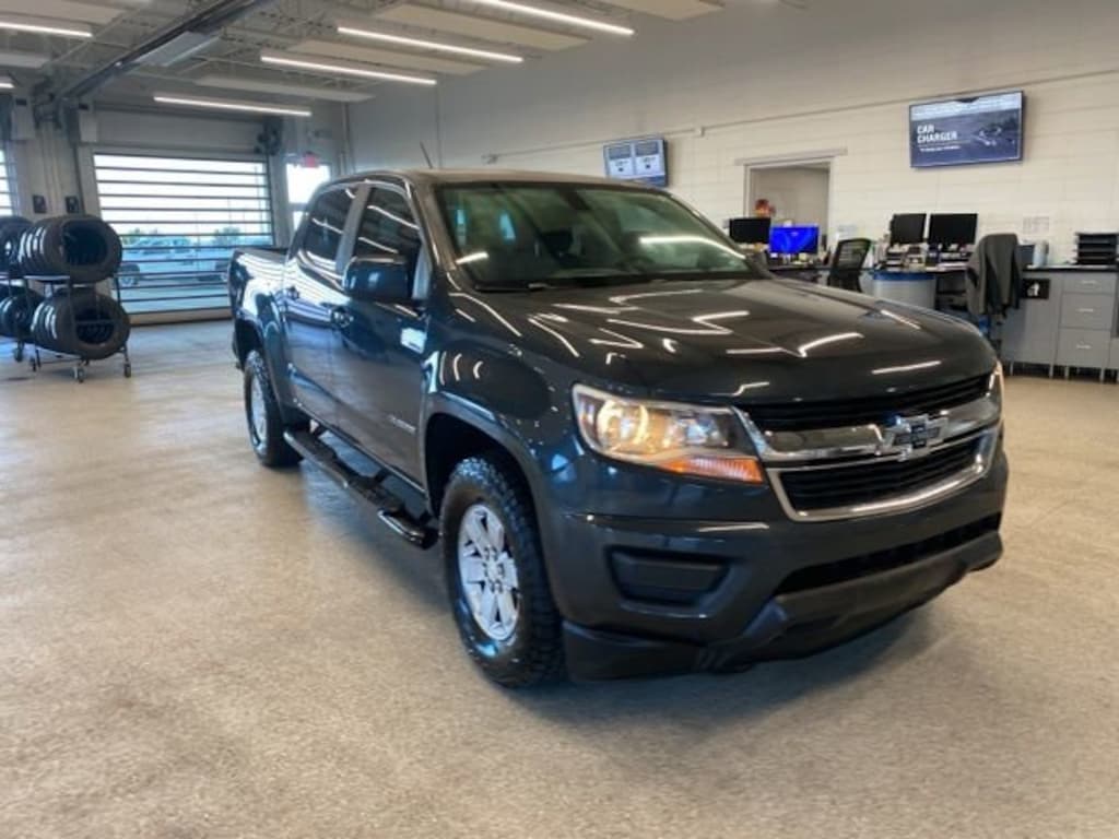 Used 2018 Chevrolet Colorado WT Truck Crew Cab