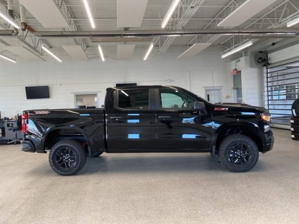 New 2026 Chevrolet Silverado 1500 Custom Trail Boss Truck