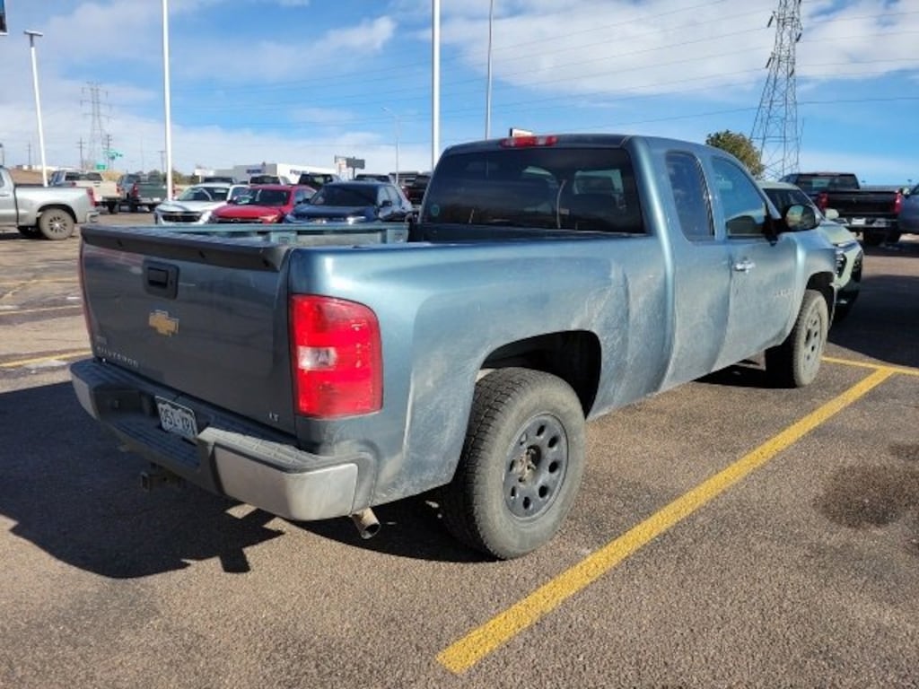 Used 2010 Chevrolet Silverado 1500 LT Truck Extended Cab