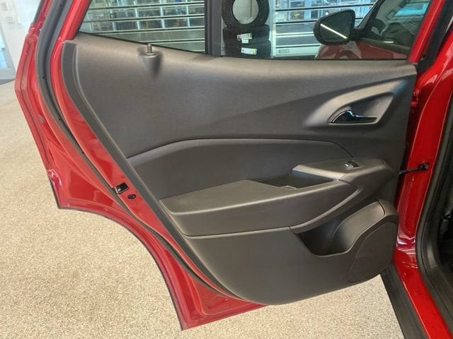 2026 Chevrolet Trax LT - Photo 28