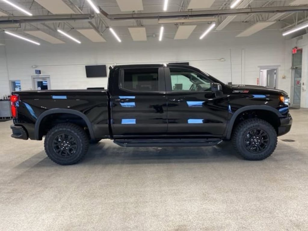 New 2026 Chevrolet Silverado 1500 ZR2 Truck