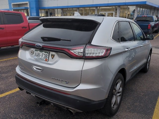 2015 Ford Edge Titanium photo 4