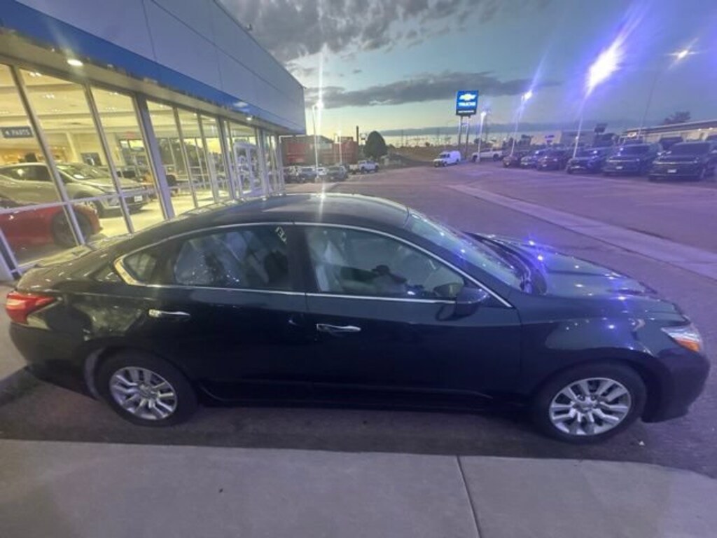 Used 2016 Nissan Altima 2.5 S Sedan