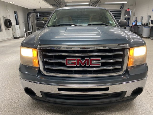 2012 Gmc Sierra 1500 SLE photo 2