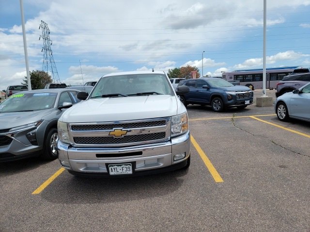 2012 Chevrolet Silverado 1500 LT photo 2
