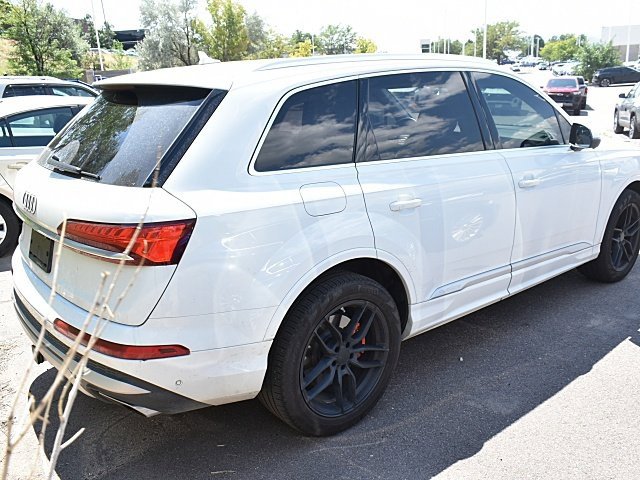 2025 Audi Q7 45 Premium photo 4
