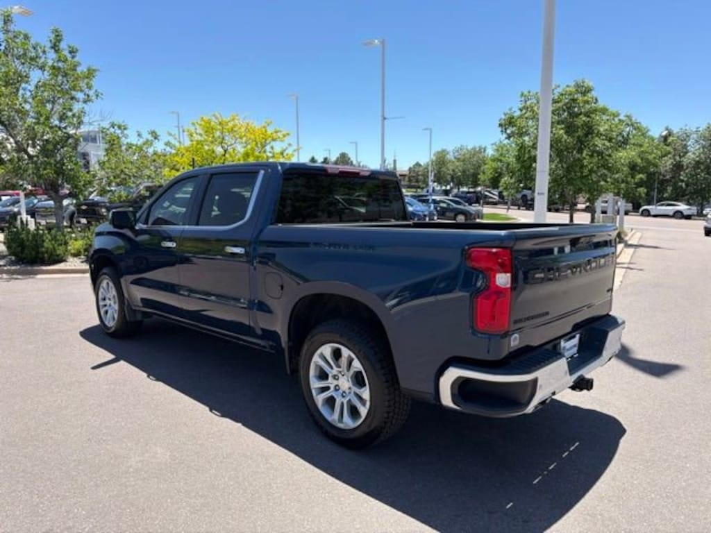 Used 2022 Chevrolet Silverado 1500 LTZ Truck Crew Cab