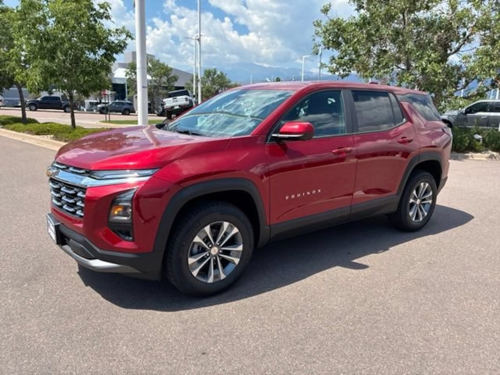 New 2027 Chevrolet Equinox LT SUV