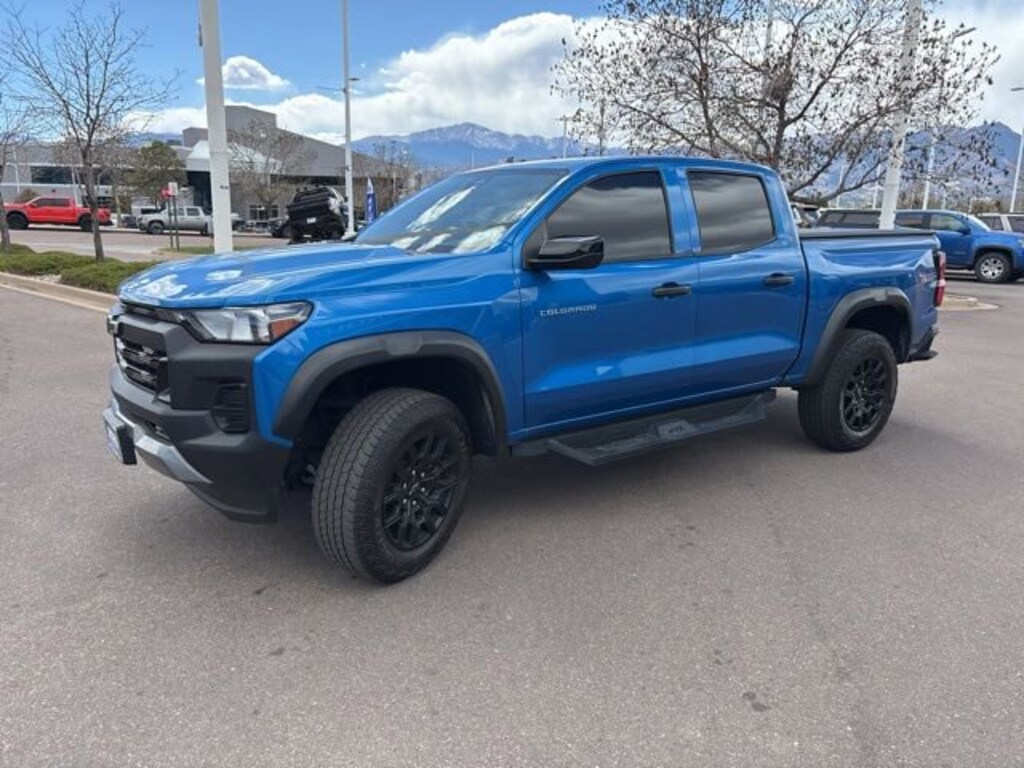 Certified 2024 Chevrolet Colorado Trail Boss Truck Crew Cab