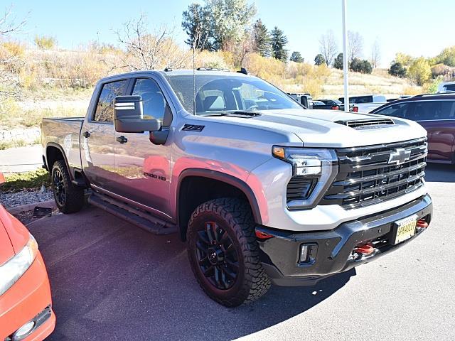 2026 Chevrolet Silverado 2500HD LT photo 3
