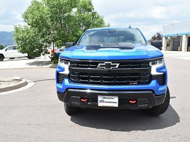 2025 Chevrolet Silverado 1500 LT Trail Boss photo 2