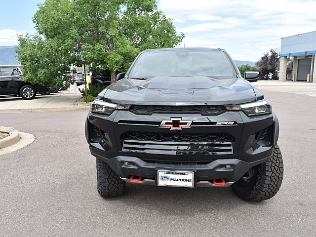 2026 Chevrolet Colorado ZR2 photo 2