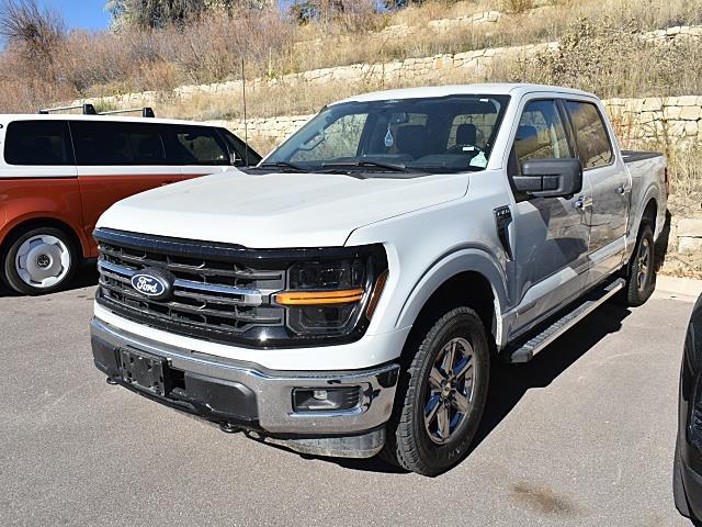 2022 Ford F-150 XLT photo 2