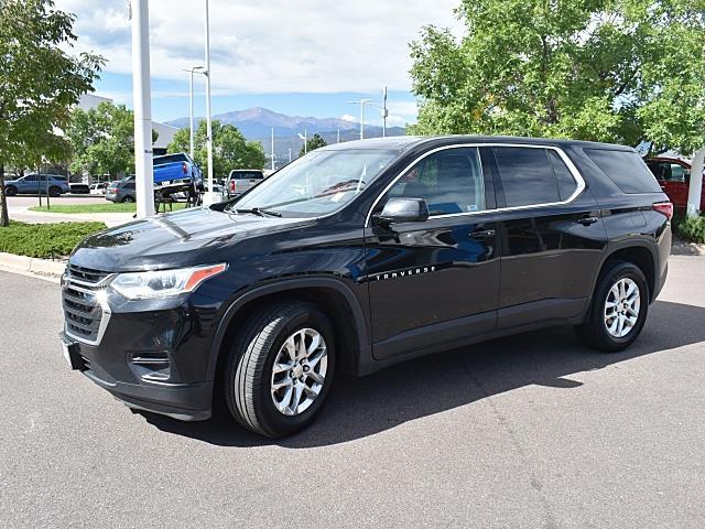2019 Chevrolet Traverse 1LS photo 2