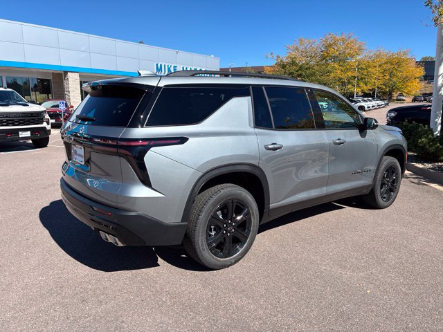 2027 Chevrolet Traverse LT - Photo 6