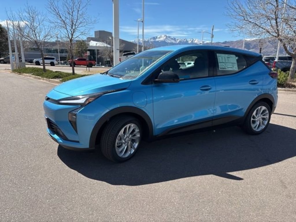 New 2027 Chevrolet Bolt LT SUV