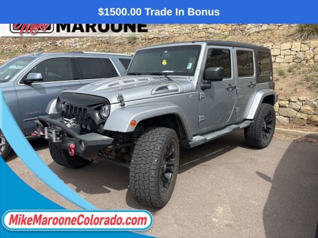 Used 2014 Jeep Wrangler Unlimited Sahara 4x4 SUV