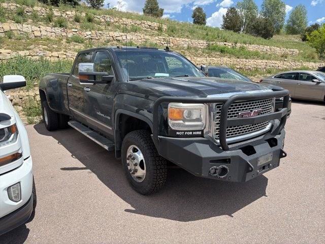 2015 GMC Sierra 4WD Crew Cab Standard Box SRW's photo