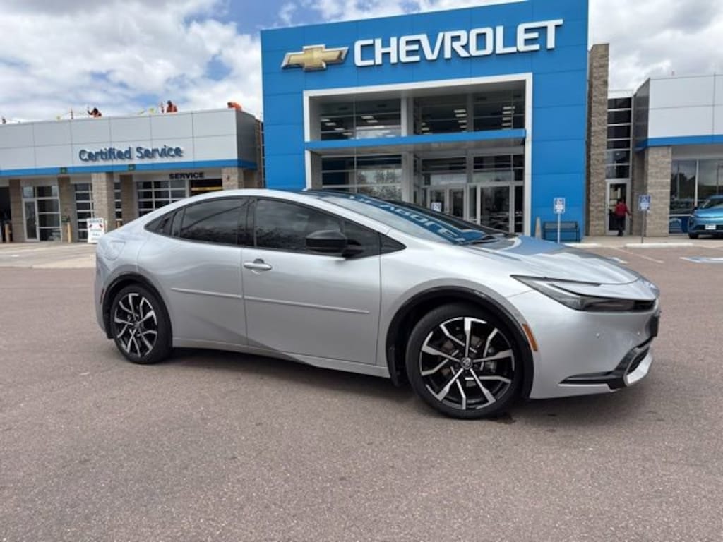 Used 2024 Toyota Prius Prime SE Hatchback