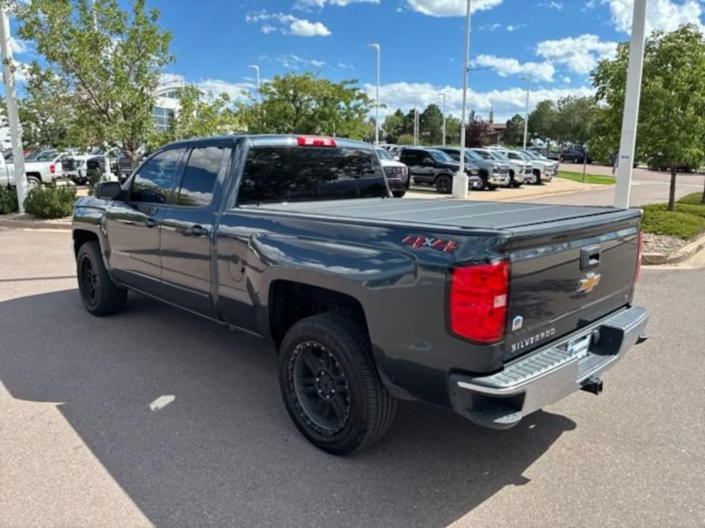 Used 2018 Chevrolet Silverado 1500 LT w/1LT Truck Double Cab