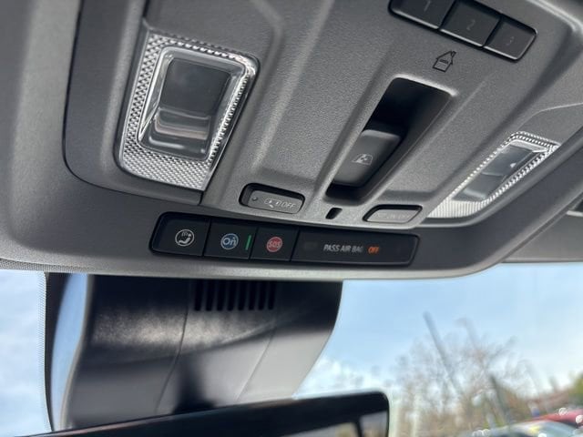 2025 Chevrolet Silverado 2500HD LTZ - Photo 32