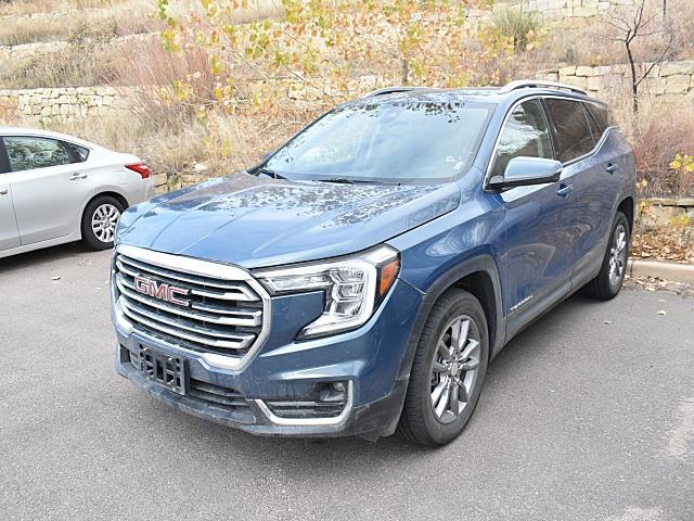 2024 Gmc Terrain SLT photo 2