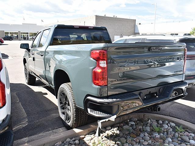 2026 Chevrolet Silverado Trail Boss Custom photo 3
