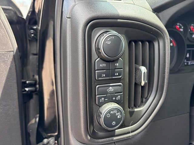 2024 Chevrolet Silverado 1500 Custom - Photo 24