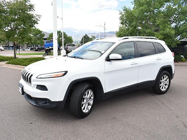 2014 Jeep Cherokee Latitude photo 3