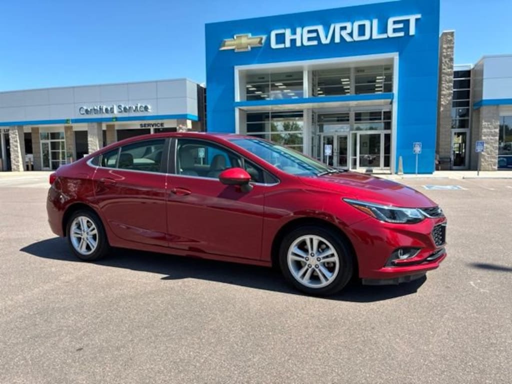 Used 2018 Chevrolet Cruze LT Auto Sedan