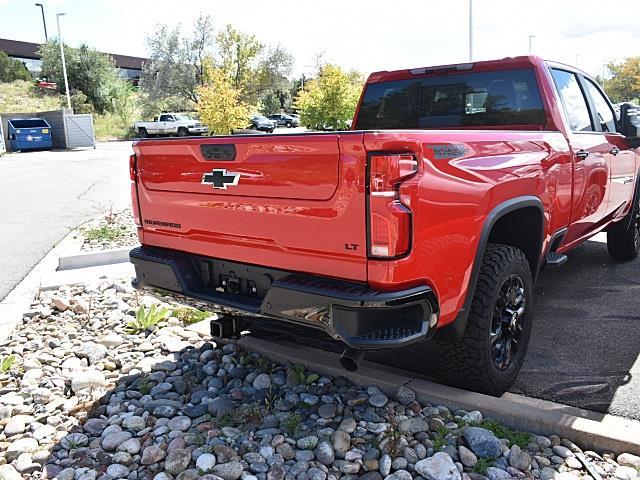 2026 Chevrolet Silverado 2500HD LT photo 4