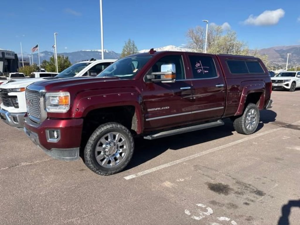 Used 2016 GMC Sierra 2500HD Denali Truck Crew Cab