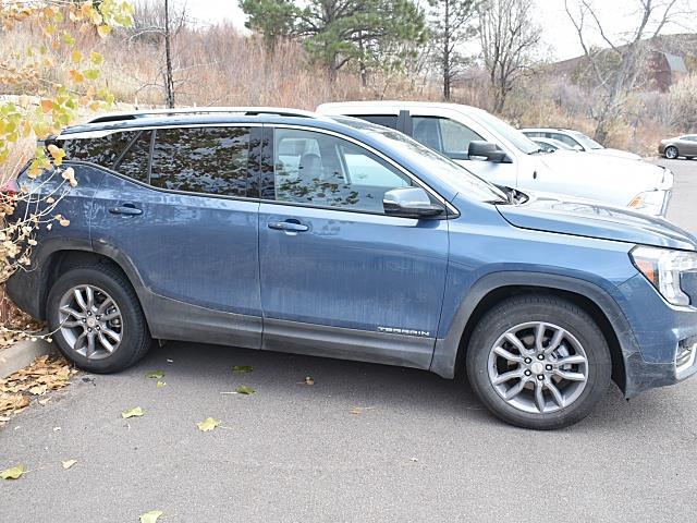 2024 Gmc Terrain SLT photo 4