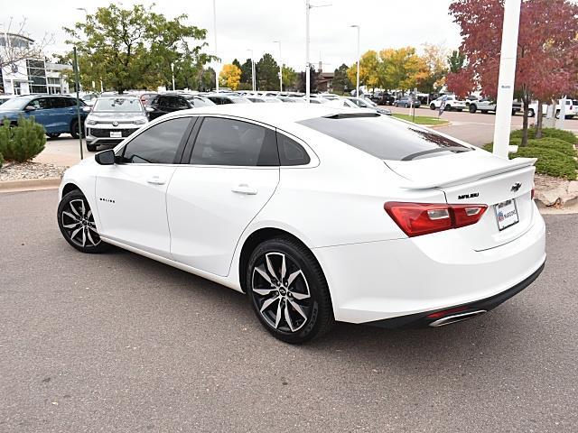 2022 Chevrolet Malibu RS photo 3