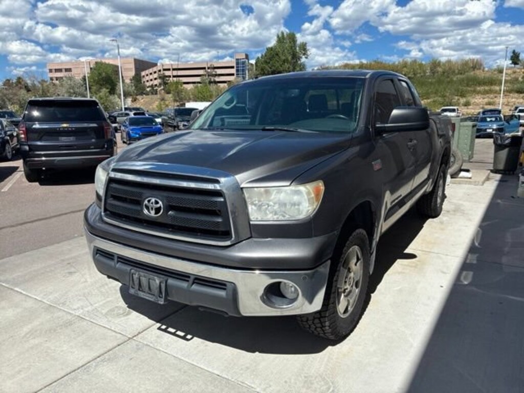 Used 2013 Toyota Tundra 4x4 V8 Truck