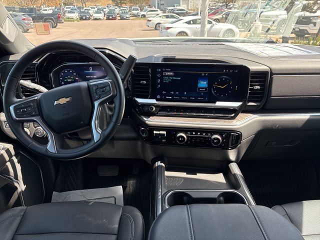 2025 Chevrolet Silverado 2500HD LTZ - Photo 21