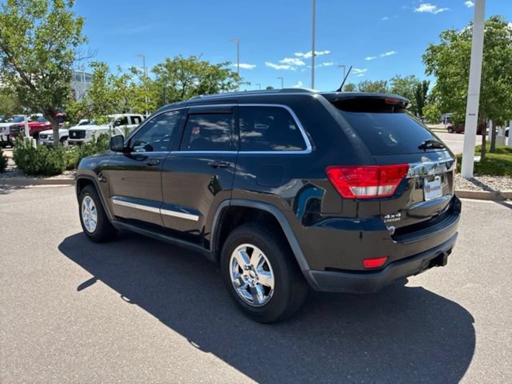Used 2012 Jeep Grand Cherokee Laredo 4x4 SUV