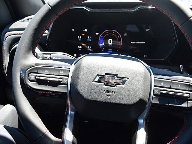 2025 Chevrolet Colorado Z71 - Photo 10