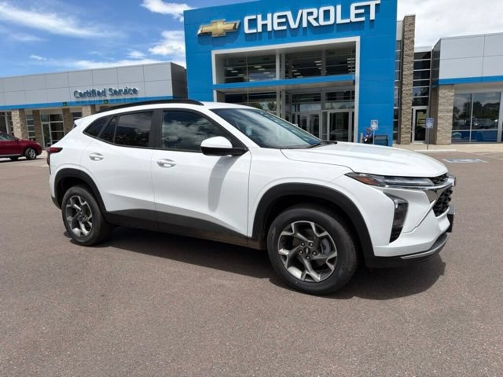 New 2026 Chevrolet Trax LT SUV