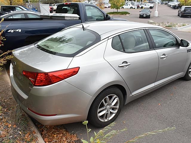 2012 Kia Optima LX photo 3