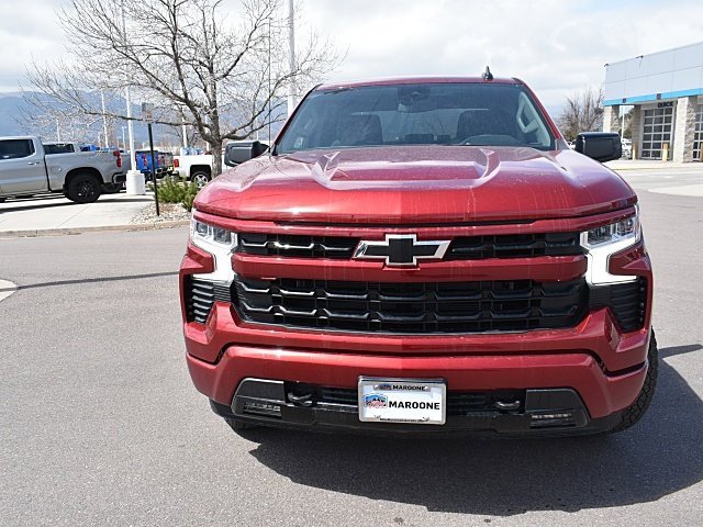 2025 Chevrolet Silverado 1500 RST photo 2