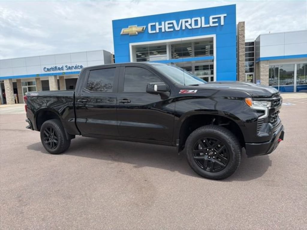 Used 2026 Chevrolet Silverado 1500 LT Trail Boss Truck Crew Cab