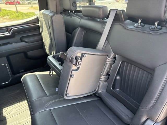 2024 GMC Sierra 1500 SLT - Photo 20